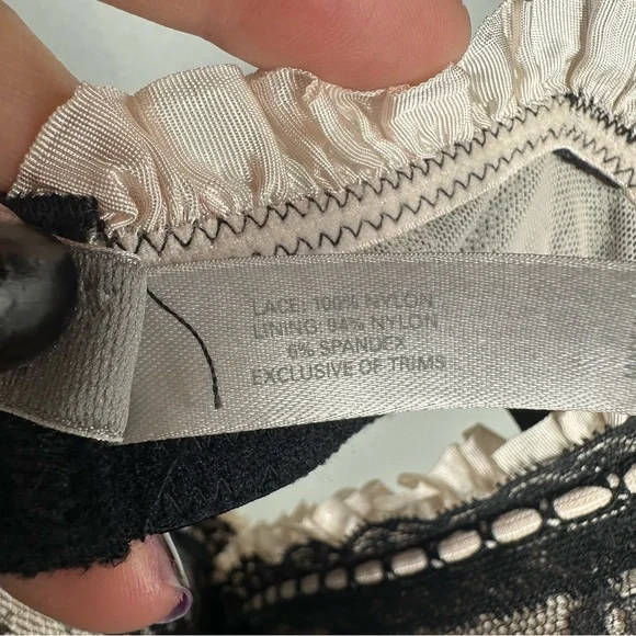 Victoria's Secret Sexy Maid Lingerie - Picture 7 of 11